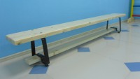 Скамейка гимнастическая (металлические ножки, лак) (2,5 м)  - fgospostavki.ru - Иркутск