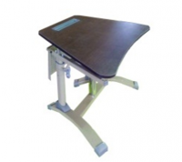 Стол ученический регулируемый трапецевидный с перфорированным экраном на плоскоовальной трубе. (1 элемент) - fgospostavki.ru - Иркутск