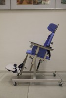 Учебное место учащегося с нарушением ОДА (р. гр. 0,90-1,15 м, столешница из фанеры) - fgospostavki.ru - Иркутск