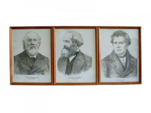 Портреты выдающихся физиков (деревянная рамка, под стеклом) - fgospostavki.ru - Иркутск