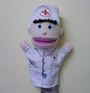 Кукла "Веселый рассказчик" Доктор - fgospostavki.ru - Иркутск