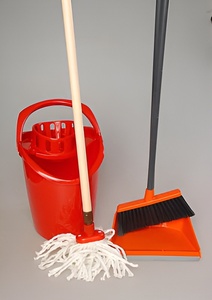 Набор "Я учусь подметать и мыть пол" - fgospostavki.ru - Иркутск