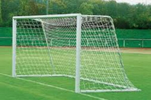 Сетка для футбольных ворот (нить 3 миллиметра, 5Х2Х(1Х1,5) ячейка 100Х100) - fgospostavki.ru - Иркутск